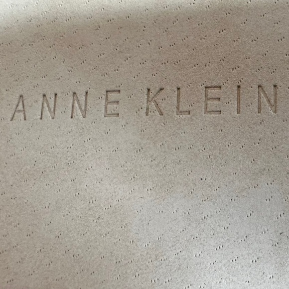 Anne Klein Wide Vegan Leather Circle Buckle Belt L - Picture 3 of 5